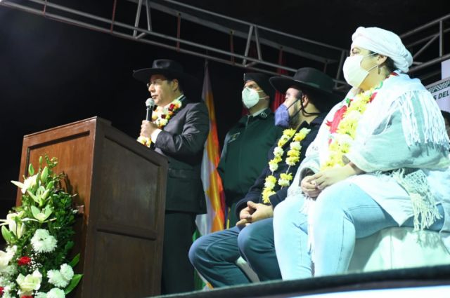 Arce promete ayudar a gestión de los municipios de Tarija