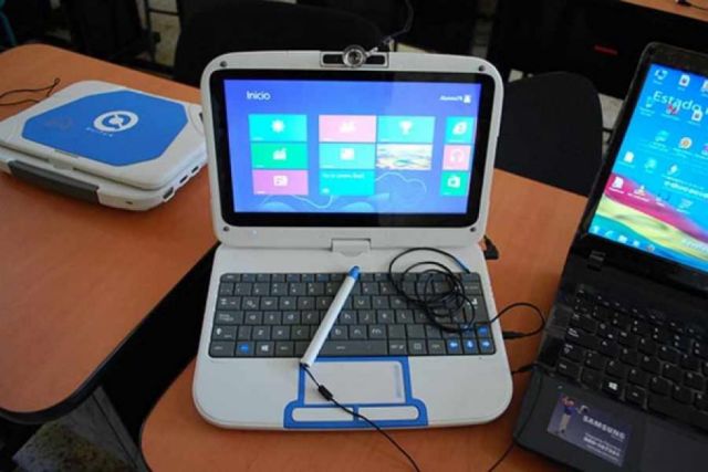 Ministerio de Educación enviará 244 computadoras para Tarija