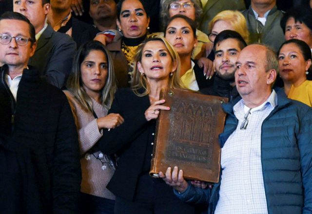 6 de agosto: Los fantasmas de Arce