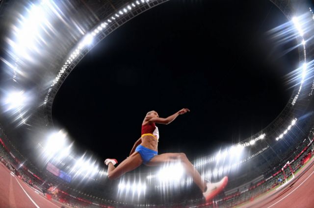 Yulimar Rojas quiebra récord en salto largo tras 26 años