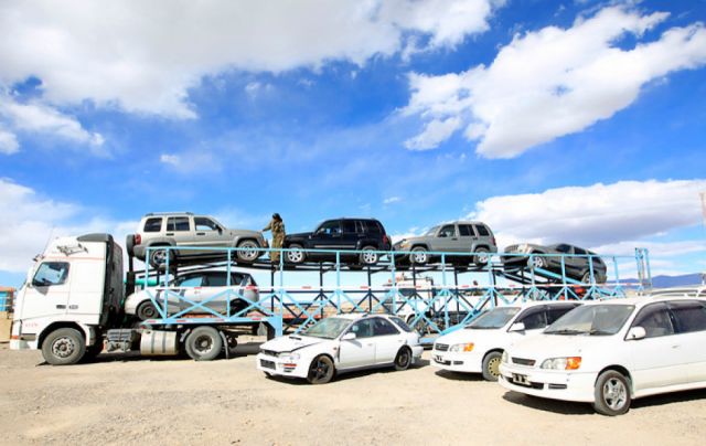 Dueños de  autos "chutos"  amenazan  con bloqueo