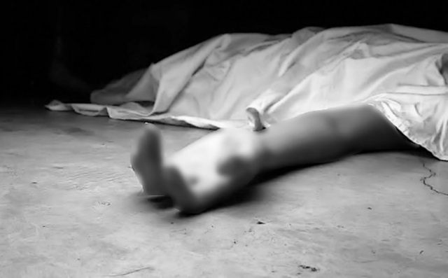 Mujer fue encontrada muerta en carretera a Porongo