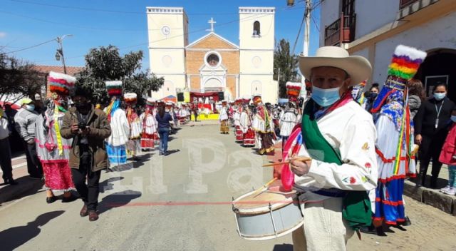 San Lorenzo - Tarija celebra su Festividad Religiosa (Imágenes)