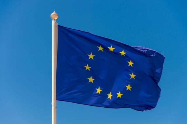 Disminuye superávit comercial de la UE