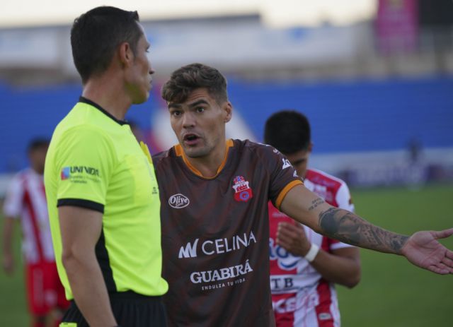 Guabirá y Blooming se enfrentan  con la obligación de ganar 