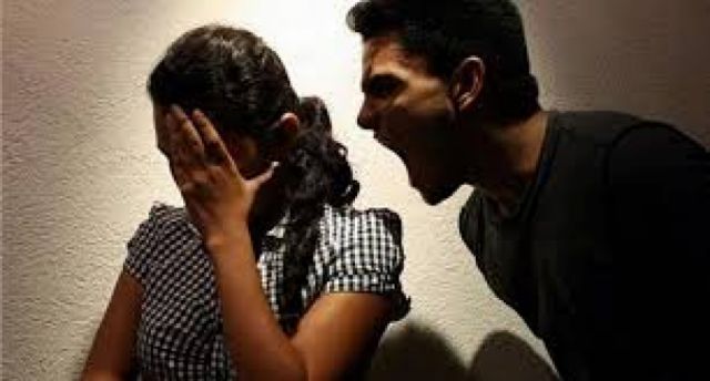 Cansadas de insultos y agresiones verbales, denunciaron a parejas en Entre Ríos