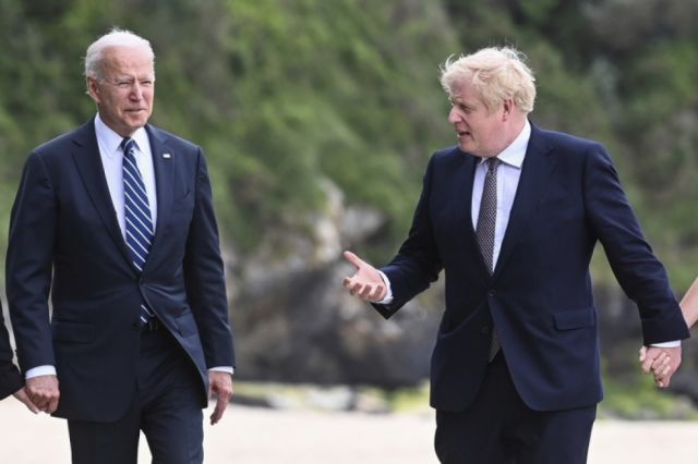 Biden y Johnson acuerdan celebrar una reunión del G7