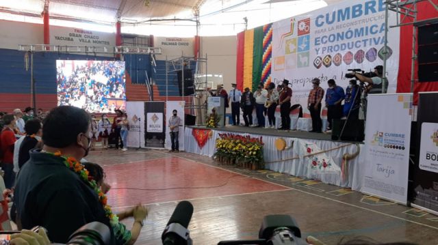Cumbre: Arce propone para Tarija industrializar el agro 