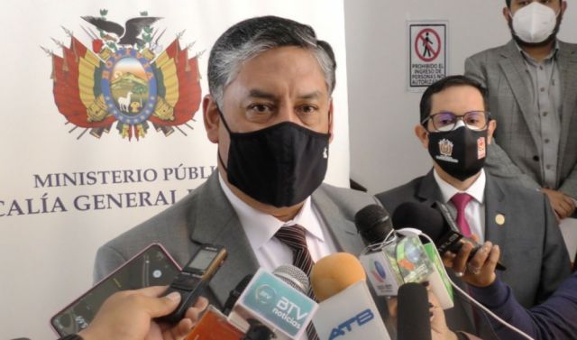 Lanchipa deja en manos de la comisión de fiscales y autoridades judiciales definir si Añez se defenderá en libertad