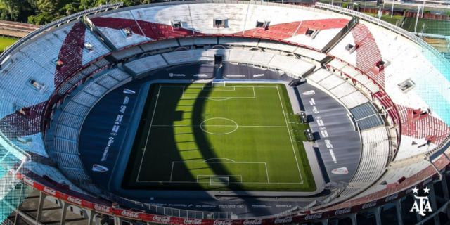 El partido entre Argentina y  Bolivia se jugará con público 