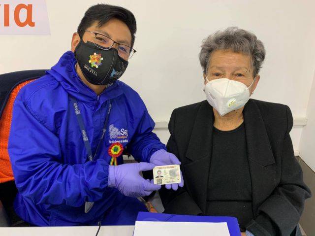 Segip entrega carnet de identidad de forma gratuita a los adultos mayores del país