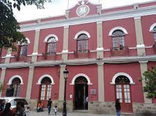 Campesinos y legisladores no llegan a acuerdo para abrogación de leyes municipales en Tarija