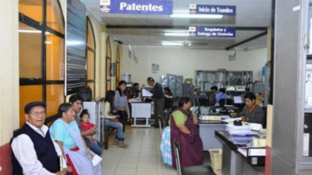 Ley amplía vigencia de licencias municipales vencidas el 2020 y 2021 en Tarija