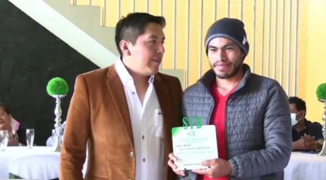Matemático López desafía a  Sobolmat y suma apoyo en Tarija 