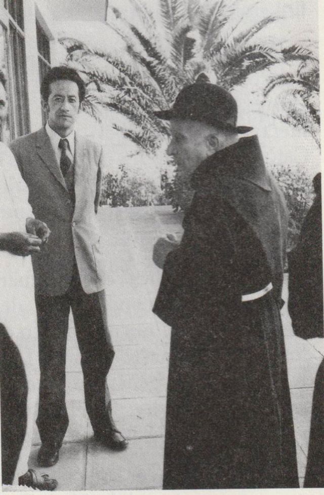 Postal histórica de 1973. Un joven Guillermo Arancibia fiel amigo del Venerable Monseñor Niccolai