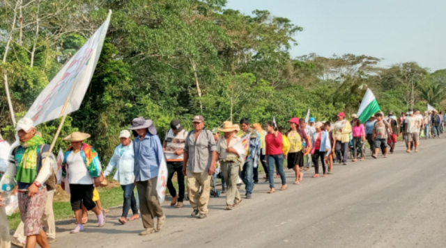 Marcha: indígenas presentan cansancio y malestares