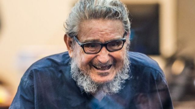 Abimael Guzmán, líder histórico de Sendero Luminoso, murió cumpliendo cadena perpetua 