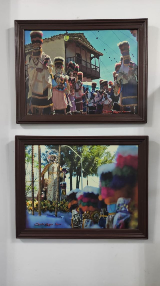 Chunchos en la casa de Moto Méndez y junto a San Roque. 