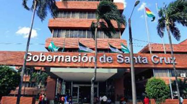 En 48 horas, Fiscalía admite querella del MAS contra Camacho, cívicos y otros por racismo
