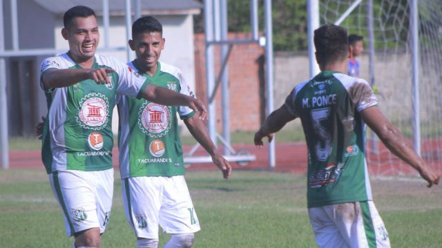 Bermejo sigue mandando, García se impuso a Senac