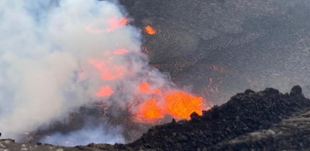 Entra en erupción volcán Kilauea en Hawái