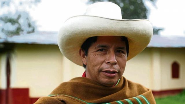 Castillo presenta segunda reforma agraria en Perú
