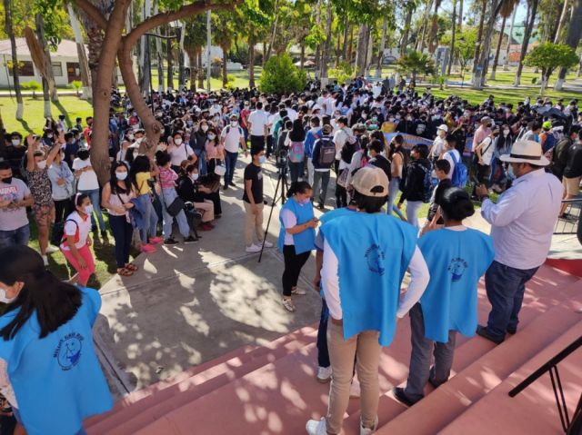 La Pastoral juvenil vocacional de la Diócesis de Tarija transmitió el evento en vivo.