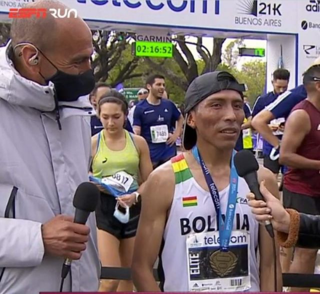 El boliviano Héctor Garibay gana la maratón internacional de Buenos Aires