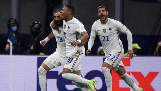 Mbappé y Benzema le dieron a Francia un nuevo campeonato