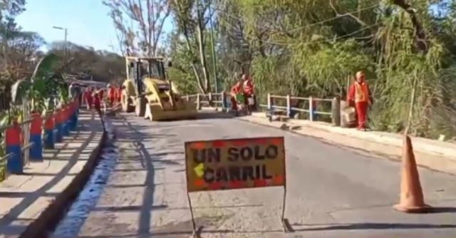 En emergencia, vecinos de Tomatitas piden que continúe la restricción de paso del  transporte pesado por el puente