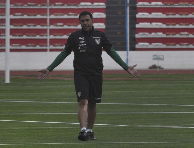 César Farías: “Bolivia no se va a salvar por las individualidades” 