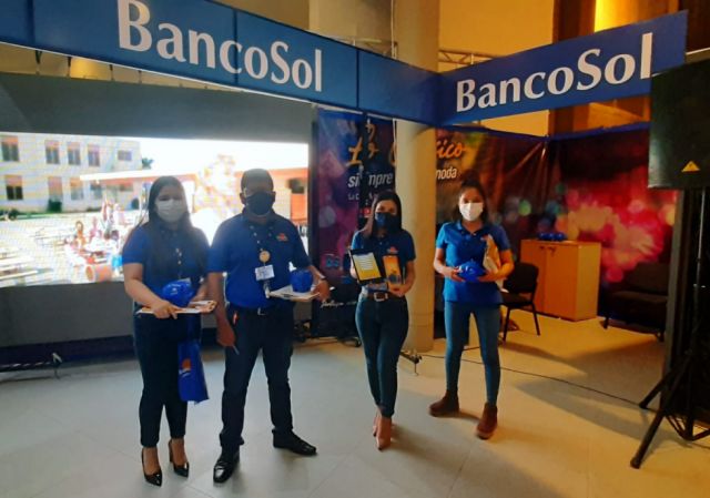 Banco Sol busca llegar a las emprendedoras de Expo Mujer en Tarija 