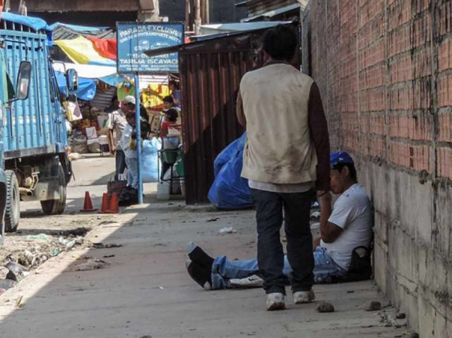 Consumo de alcohol, entre la pobreza y la familia disfuncional