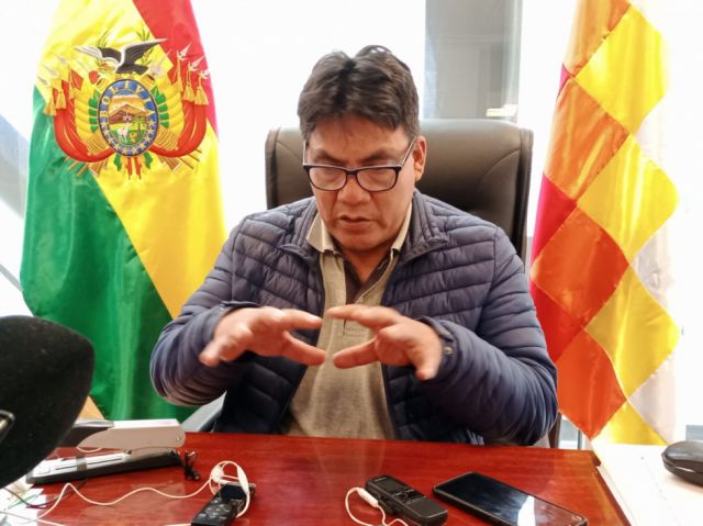 Diputado Arce pide investigar relación entre exministro López y Camacho, por intento de magnicidio 