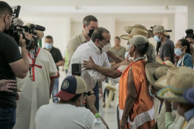 Del homenaje a La Paz y el paro fallido, a Camacho y sus tierras