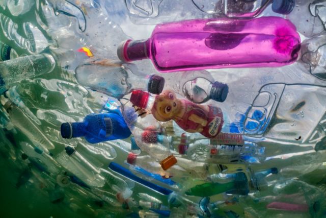 Contaminación de las aguas por plástico se duplicará en 2030