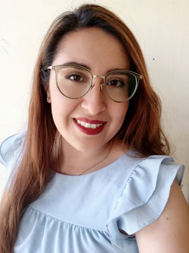 Noelia Burgos: “Amo a los niños y quiero aportar a su formación”