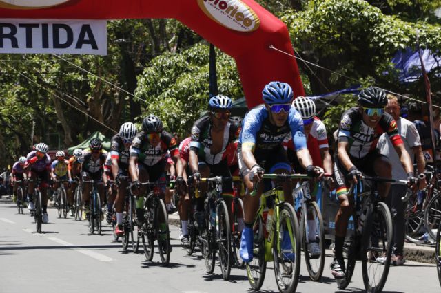 Cotumba y Sarabia ganan la vuelta a Cochabamba