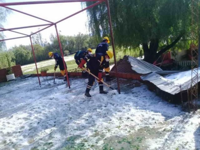Tarija: Senamhi declara alerta naranja por posibles lluvias, granizo y tormentas 