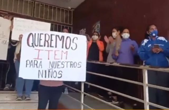 Padres demandan ítems para el colegio Tercera Orden de Tarija