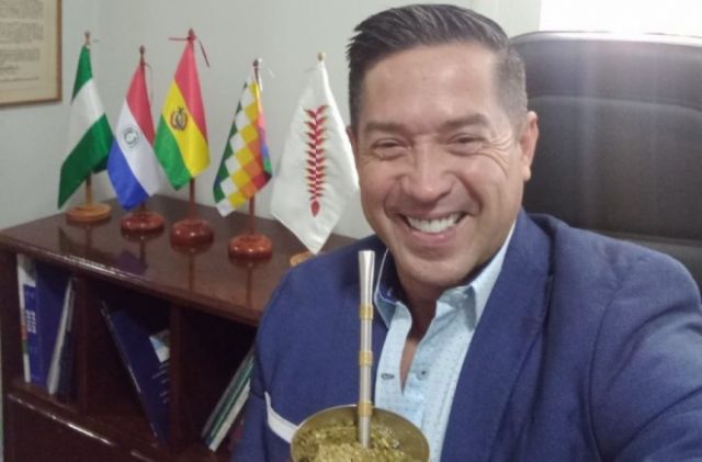Tras polémico TikTok, Cronenbold fue cesado como Embajador en Paraguay 