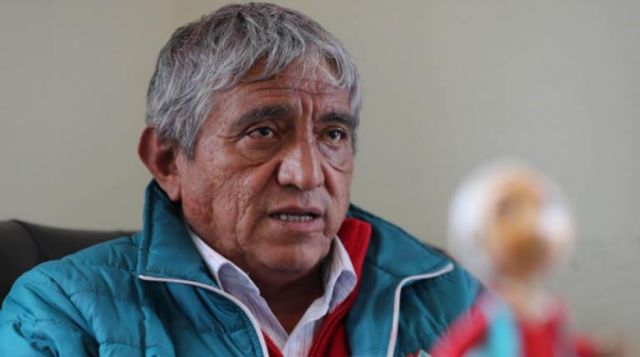 Citan otra vez a Arias por "violencia política"