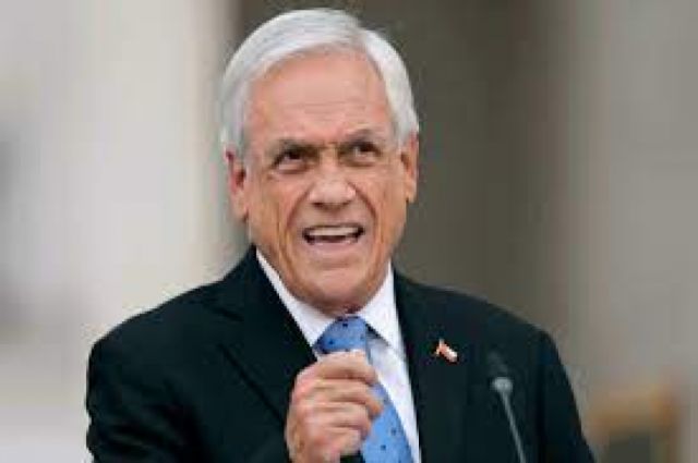 Piñera: juicio de destitución se basa en "hechos falsos"