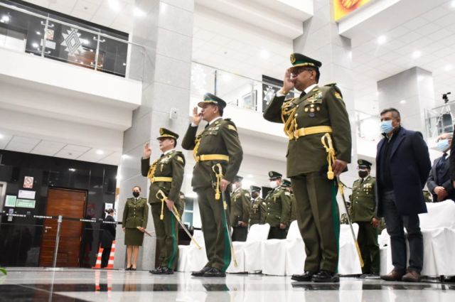 Ascienden tres nuevos generales de la Policía