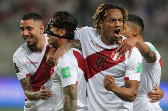 Perú revive en las Eliminatorias con un triunfo sobre Bolivia