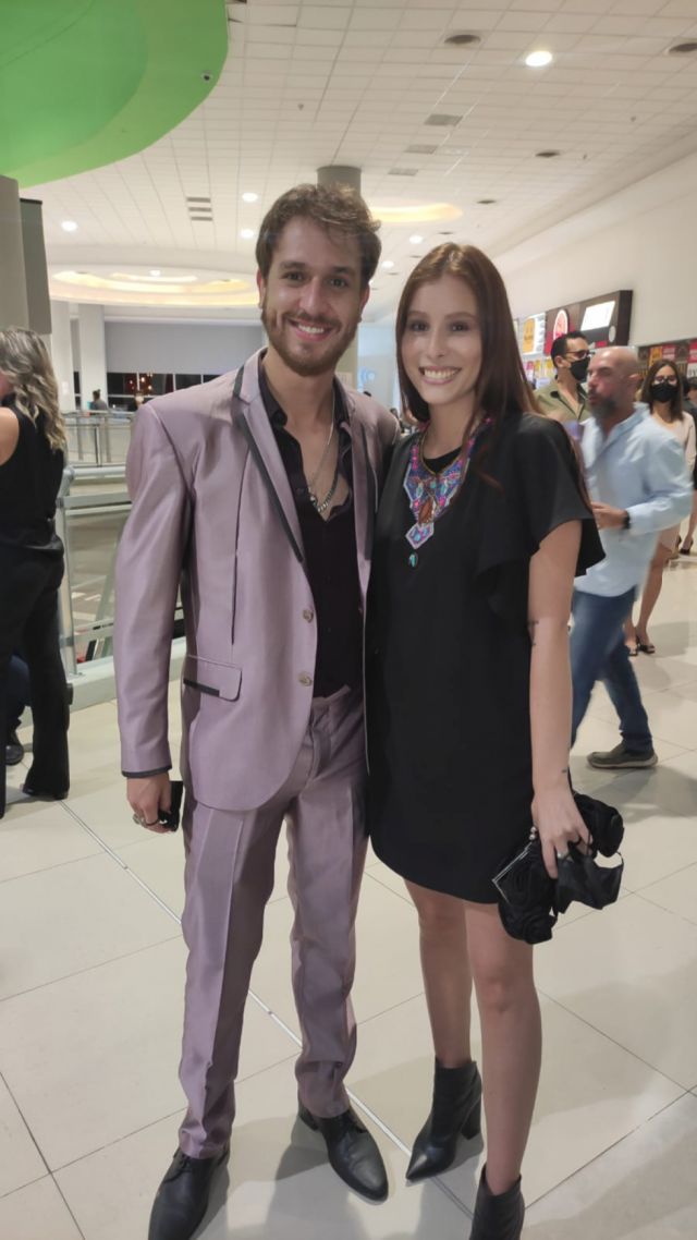 Vitorio Lema, actor de la película, y Natalia Velasco.