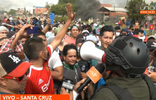 Policía cesa fuerte gasificación en el Plan 3.000 y evita más detenciones