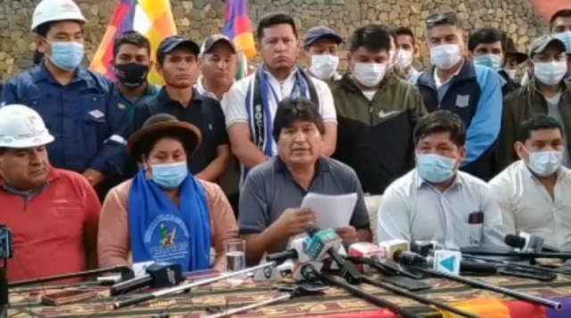 Morales anuncia marcha desde Caracollo a La Paz