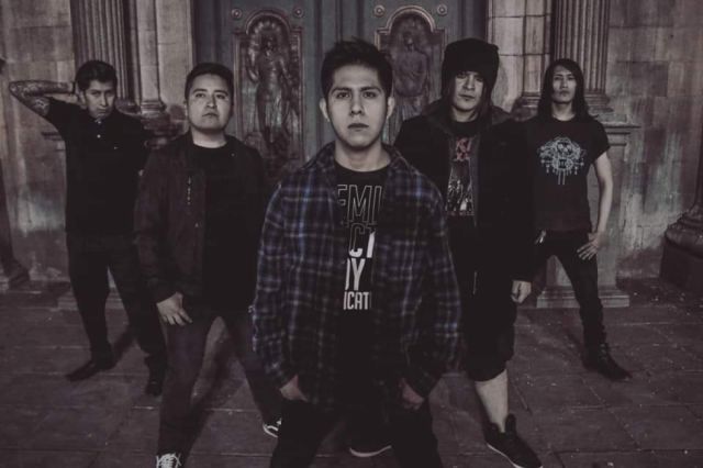 Daniel con su banda