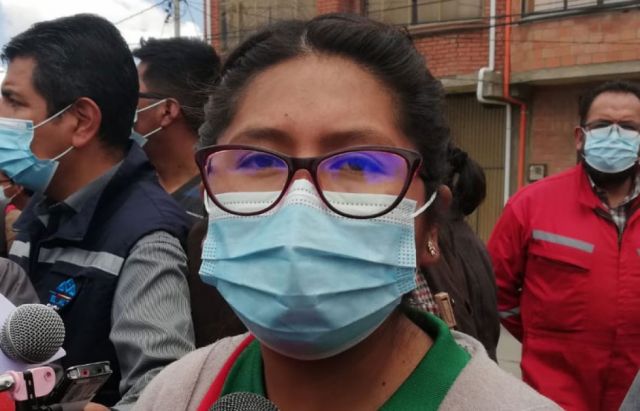 Eva Copa fue operada por una hernia